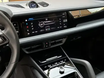 Porsche Cayenne S Coupe