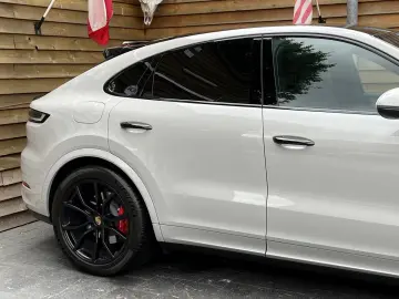 Porsche Cayenne S Coupe