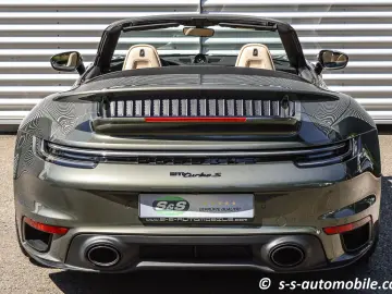PORSCHE 992 Turbo S Cabrio Heritage Pure Lift Inno -10mm