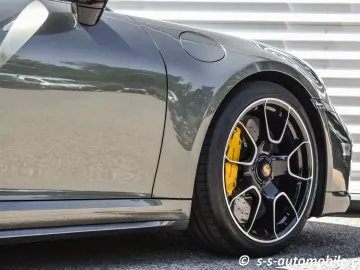 PORSCHE 992 Turbo S Cabrio Heritage Pure Lift Inno -10mm