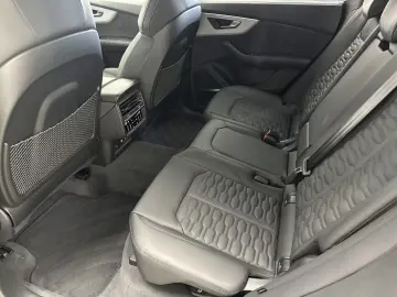 Audi RSQ8 RS Q8 TFSI qu.  HD-Matrix