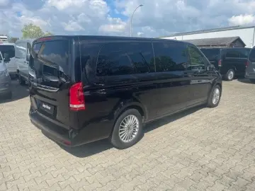 MERCEDES-BENZ V 300 d EXTRALANG MBUX LEDER 360  DIST…