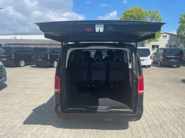 MERCEDES-BENZ V 300 d EXTRALANG MBUX LEDER 360  DIST…