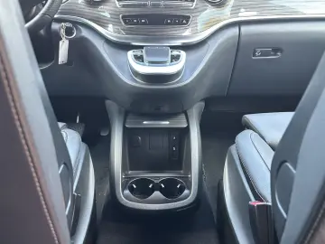 MERCEDES-BENZ V 250 d lang AVANTGARDE 4M Distr el.He…