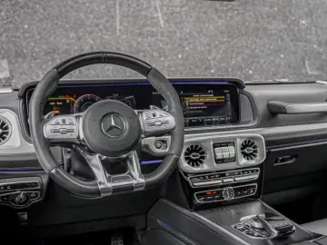 Mercedes-Benz G63 AMG Desert Sand BRABUS CARBON