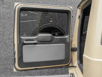 Mercedes-Benz G63 AMG Desert Sand BRABUS CARBON