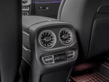 Mercedes-Benz G63 AMG Desert Sand BRABUS CARBON