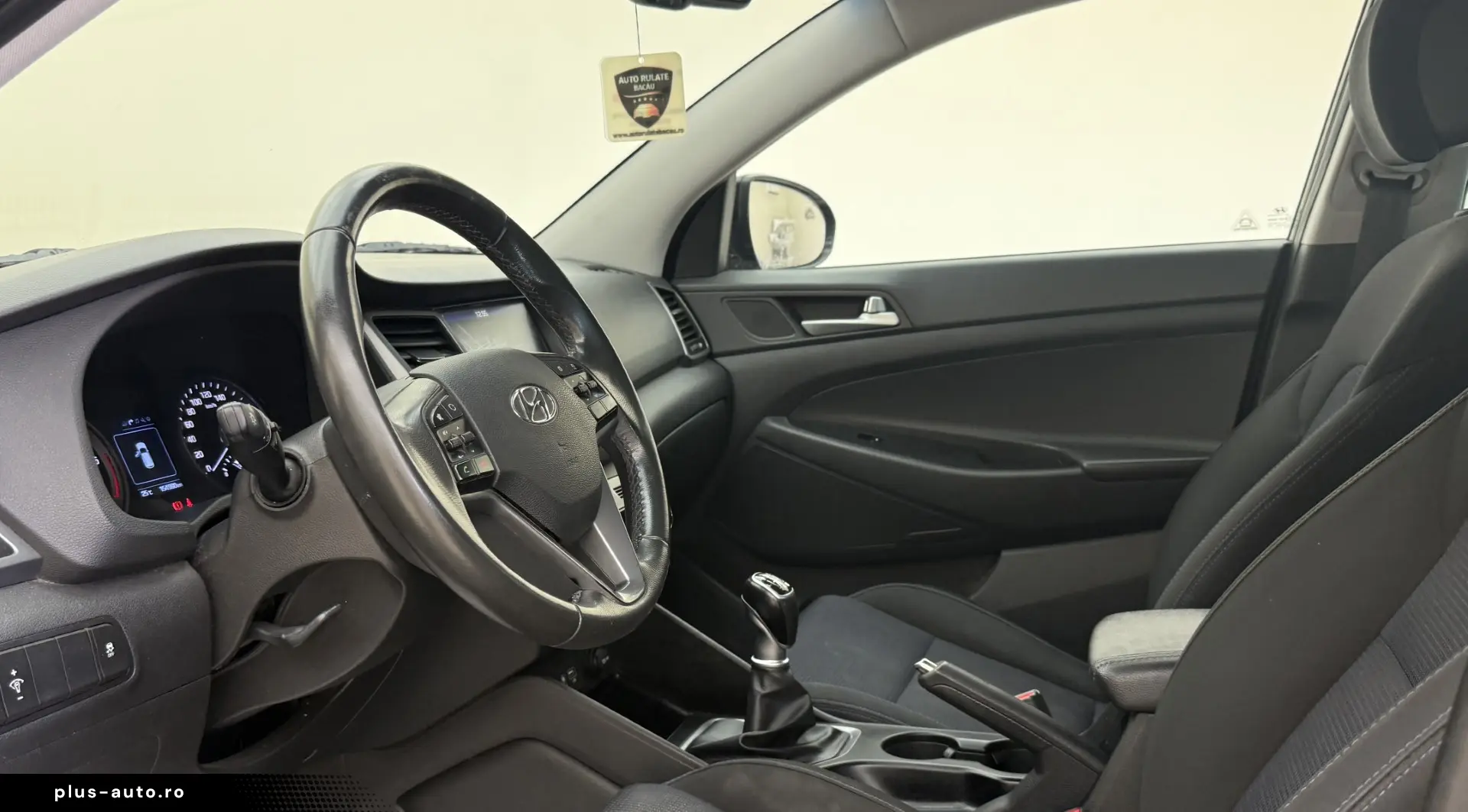Hyundai Tucson 1.7 CRDi 116CP 2015 12 Euro 6