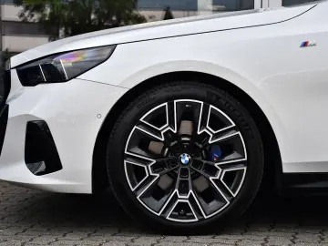 BMW 520 d xDrive M Sport Pro HUD Standhei. 360KAM