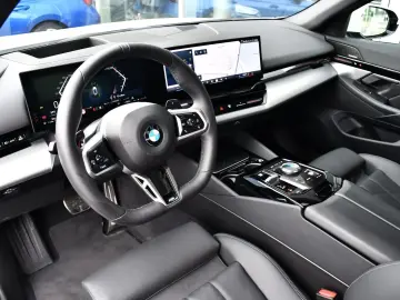 BMW 520 d xDrive M Sport Pro HUD Standhei. 360KAM