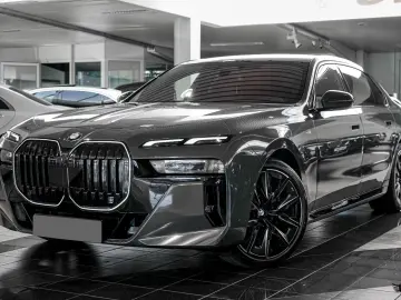 BMW 740d xDrive M Sport PRO TV   Finanțare Leasing