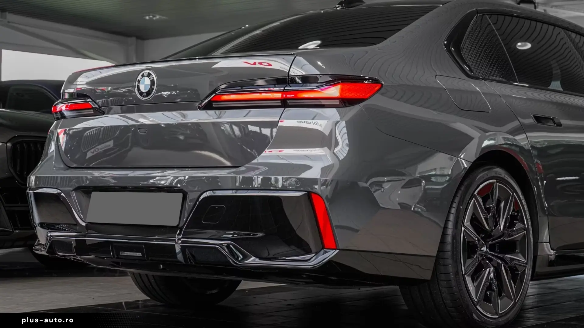 BMW 740d xDrive M Sport PRO TV   Finanțare Leasing