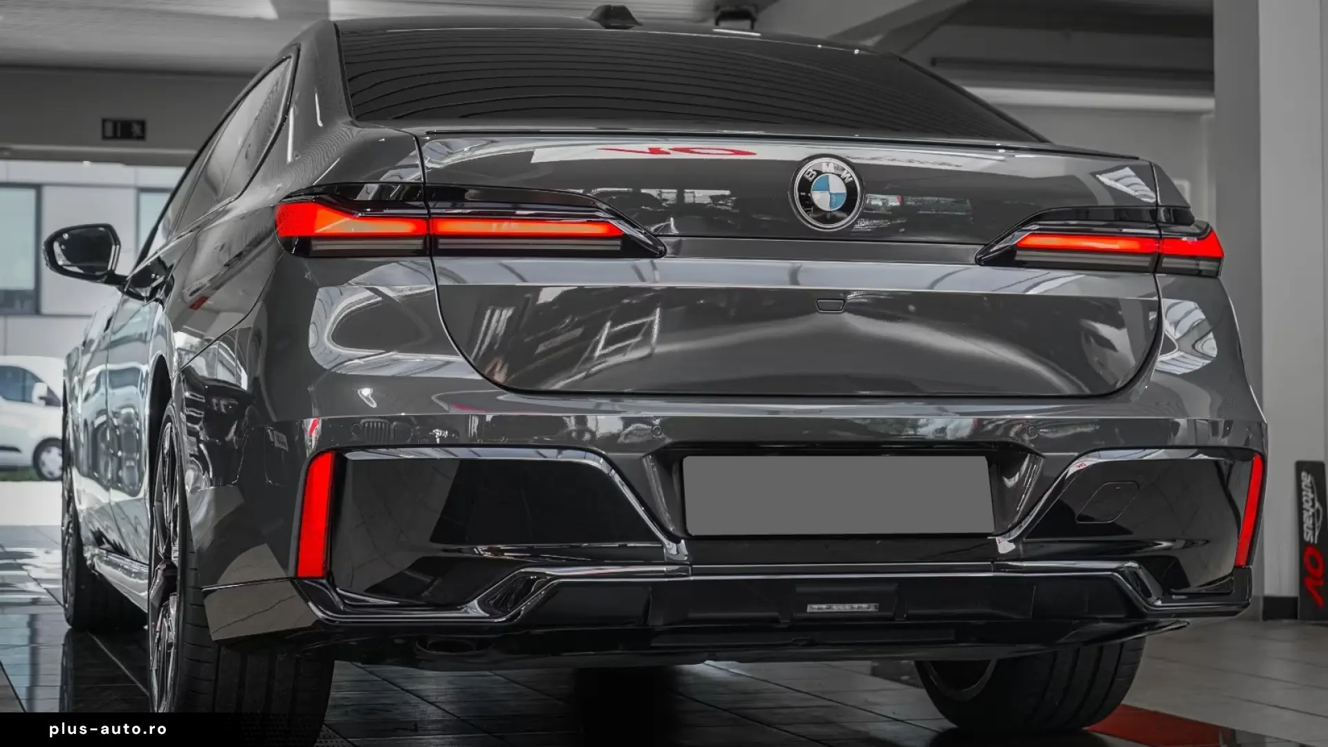 BMW 740d xDrive M Sport PRO TV   Finanțare Leasing
