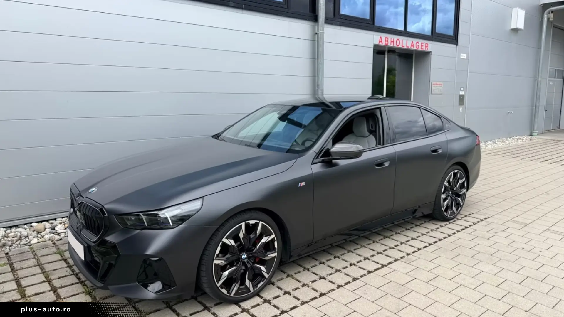 BMW 520d xDrive M Sport   Finanțare Leasing