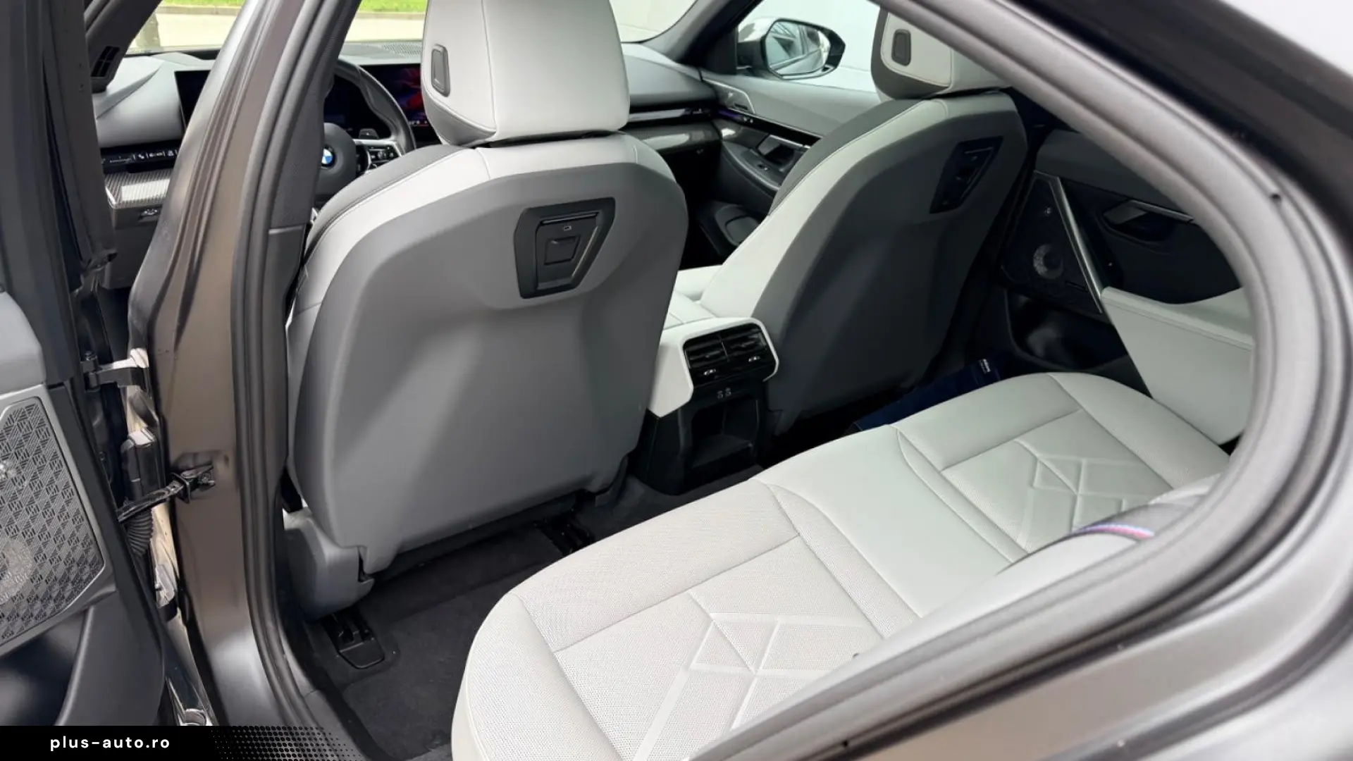 BMW 520d xDrive M Sport   Finanțare Leasing