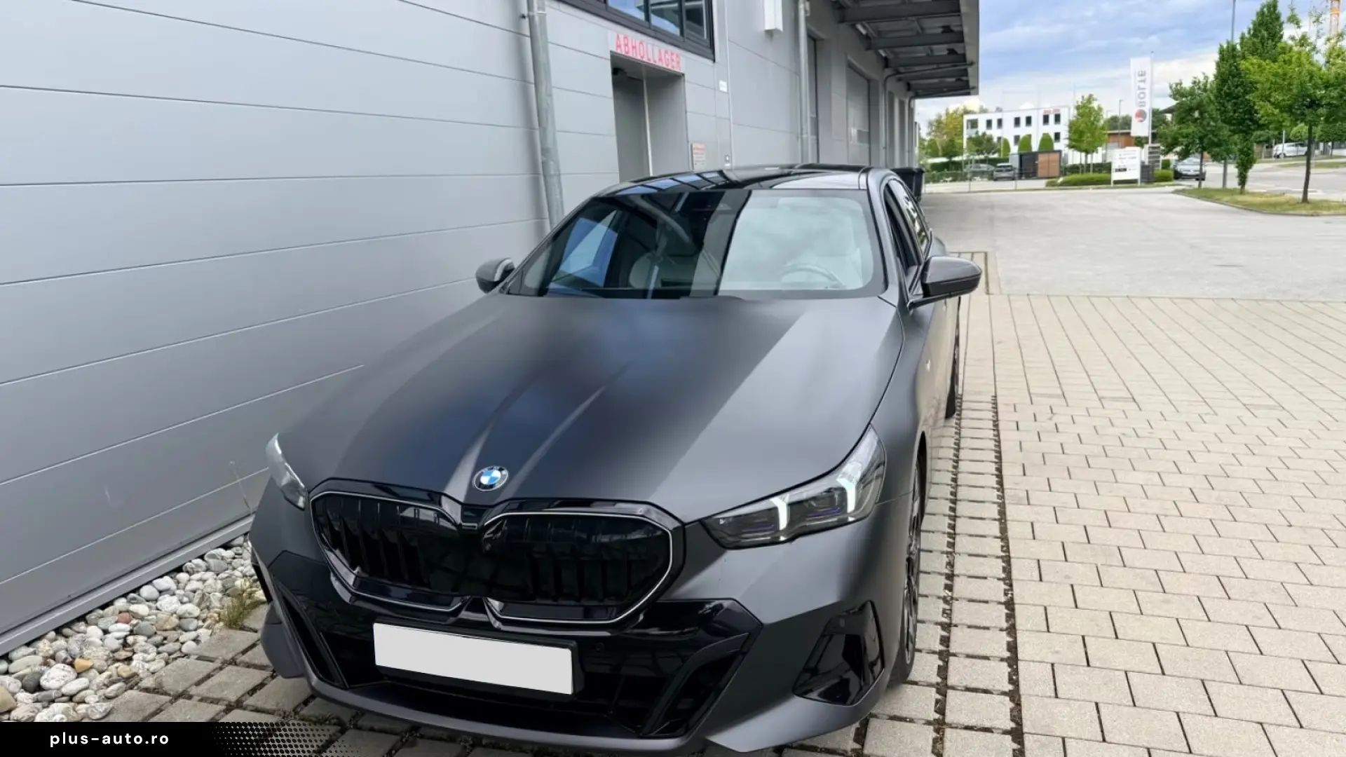 BMW 520d xDrive M Sport   Finanțare Leasing