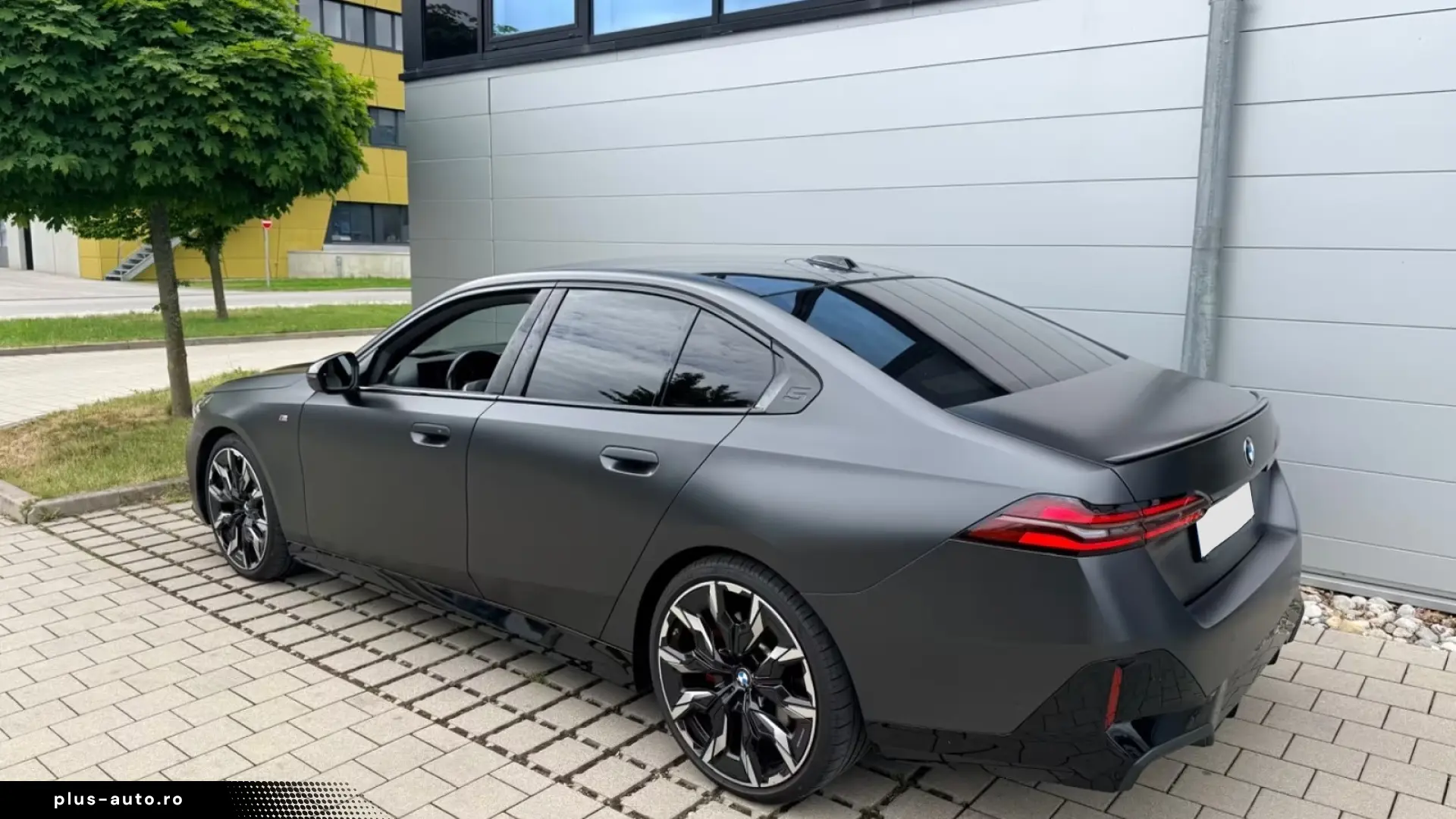 BMW 520d xDrive M Sport   Finanțare Leasing