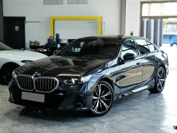 BMW 520d xDrive M Sport   Finanțare Leasing