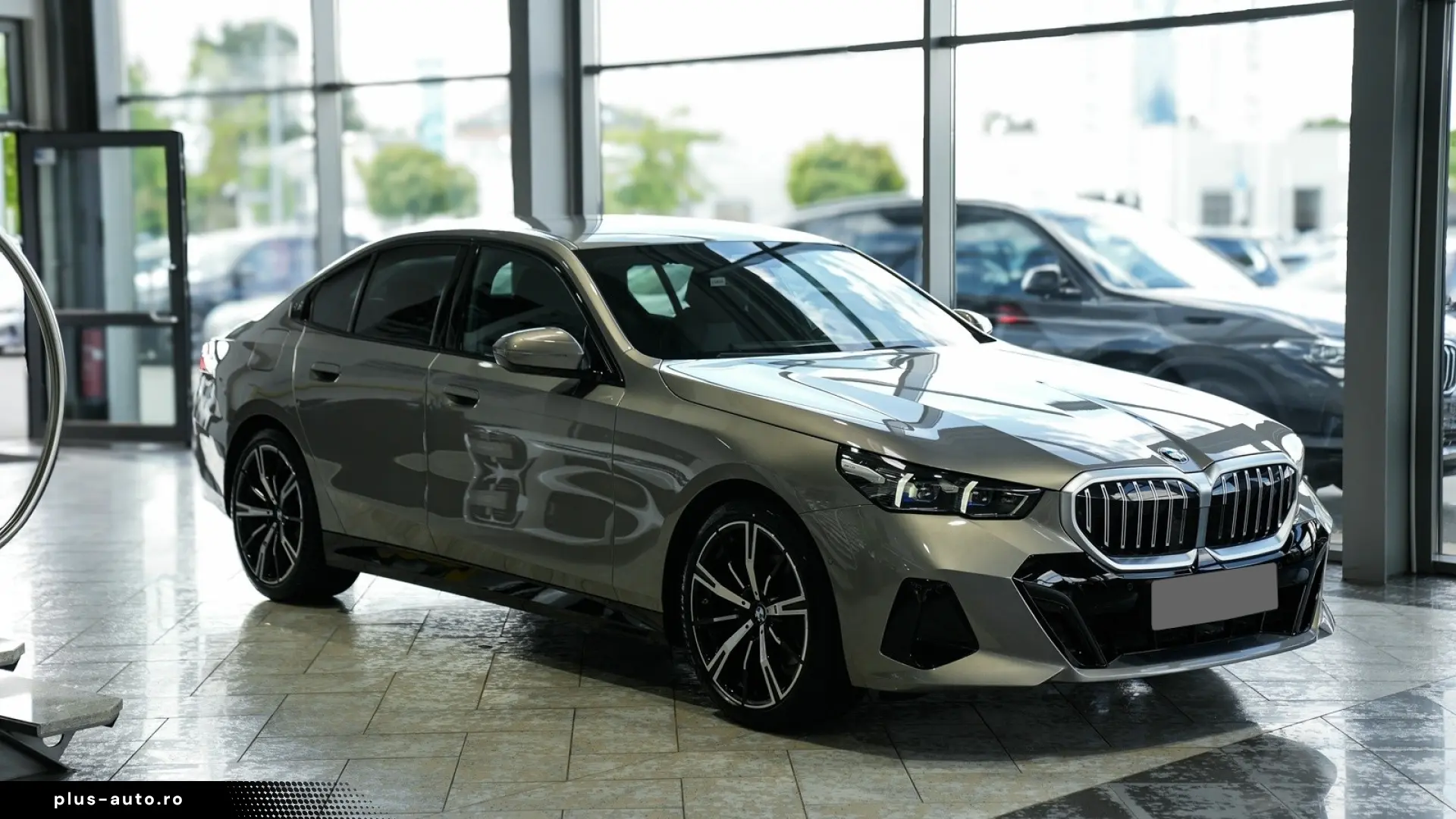 BMW 520d xDrive M Sport   Finanțare Leasing