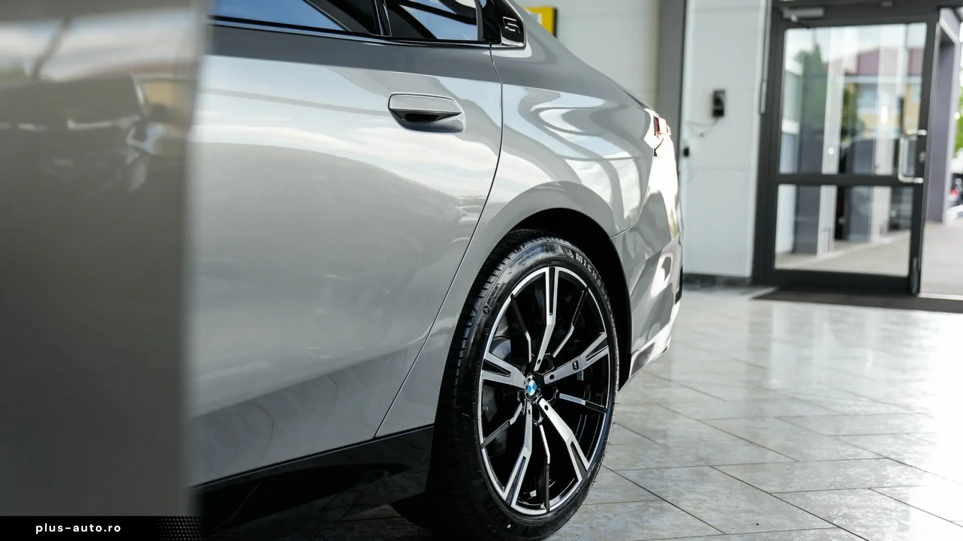 BMW 520d xDrive M Sport   Finanțare Leasing