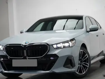 BMW 520d xDrive M Sport Pano 360   Finanțare Leasing