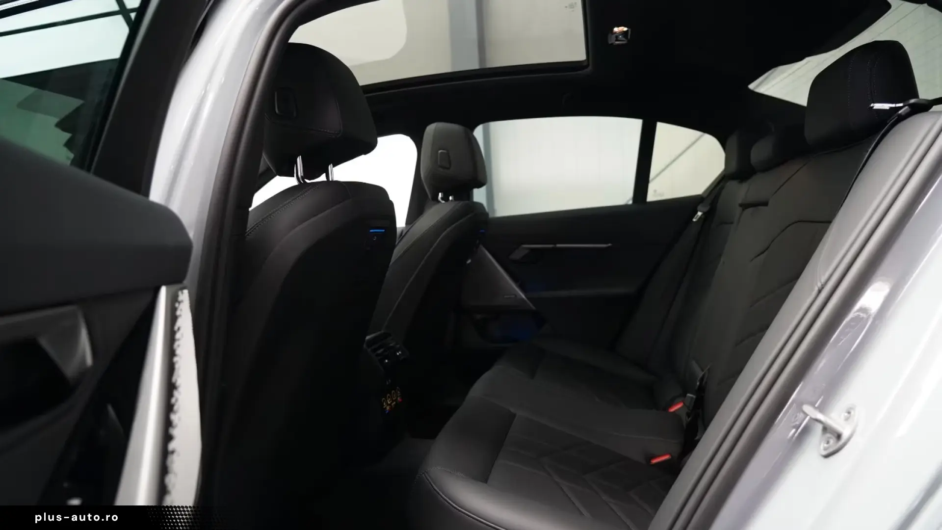 BMW 520d xDrive M Sport Pano 360   Finanțare Leasing