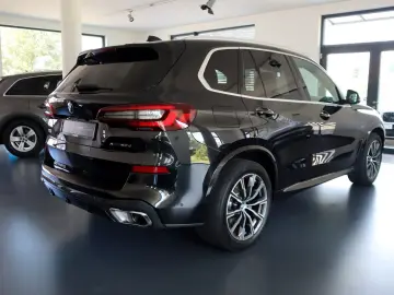 BMW X5 40d M Sport   DrivAssProf   HUD   360    Pano