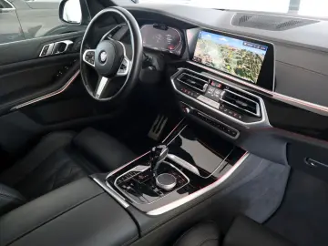 BMW X5 40d M Sport   DrivAssProf   HUD   360    Pano