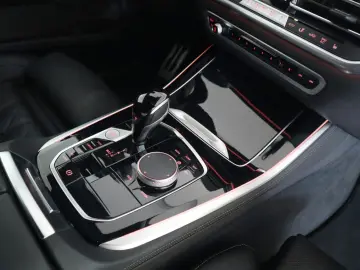 BMW X5 40d M Sport   DrivAssProf   HUD   360    Pano