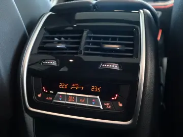 BMW X5 40d M Sport   DrivAssProf   HUD   360    Pano
