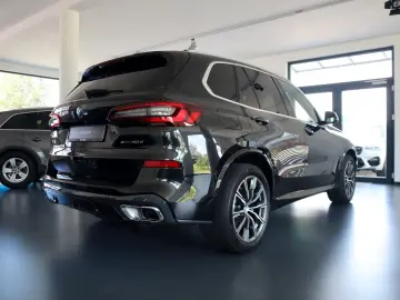 BMW X5 40d M Sport   DrivAssProf   HUD   360    Pano