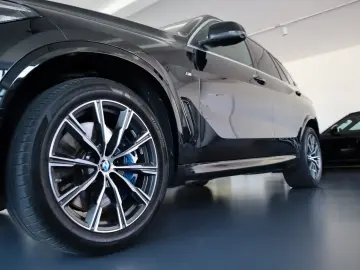BMW X5 40d M Sport   DrivAssProf   HUD   360    Pano