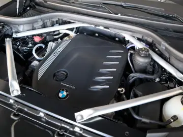 BMW X5 40d M Sport   DrivAssProf   HUD   360    Pano