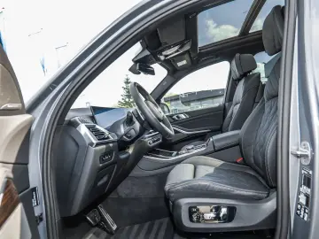 BMW X5 xDrive30d M Sport HUD PANO ACC AHK 360 KAM