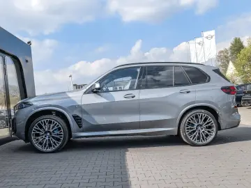 BMW X5 xDrive30d M Sport HUD PANO ACC AHK 360 KAM