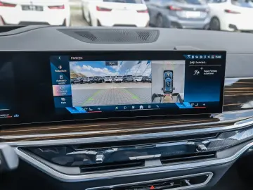 BMW X5 xDrive30d M Sport HUD PANO ACC AHK 360 KAM