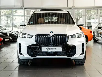 BMW X530d M Sport Memo AHK Pano HUD Brown 7-Seat