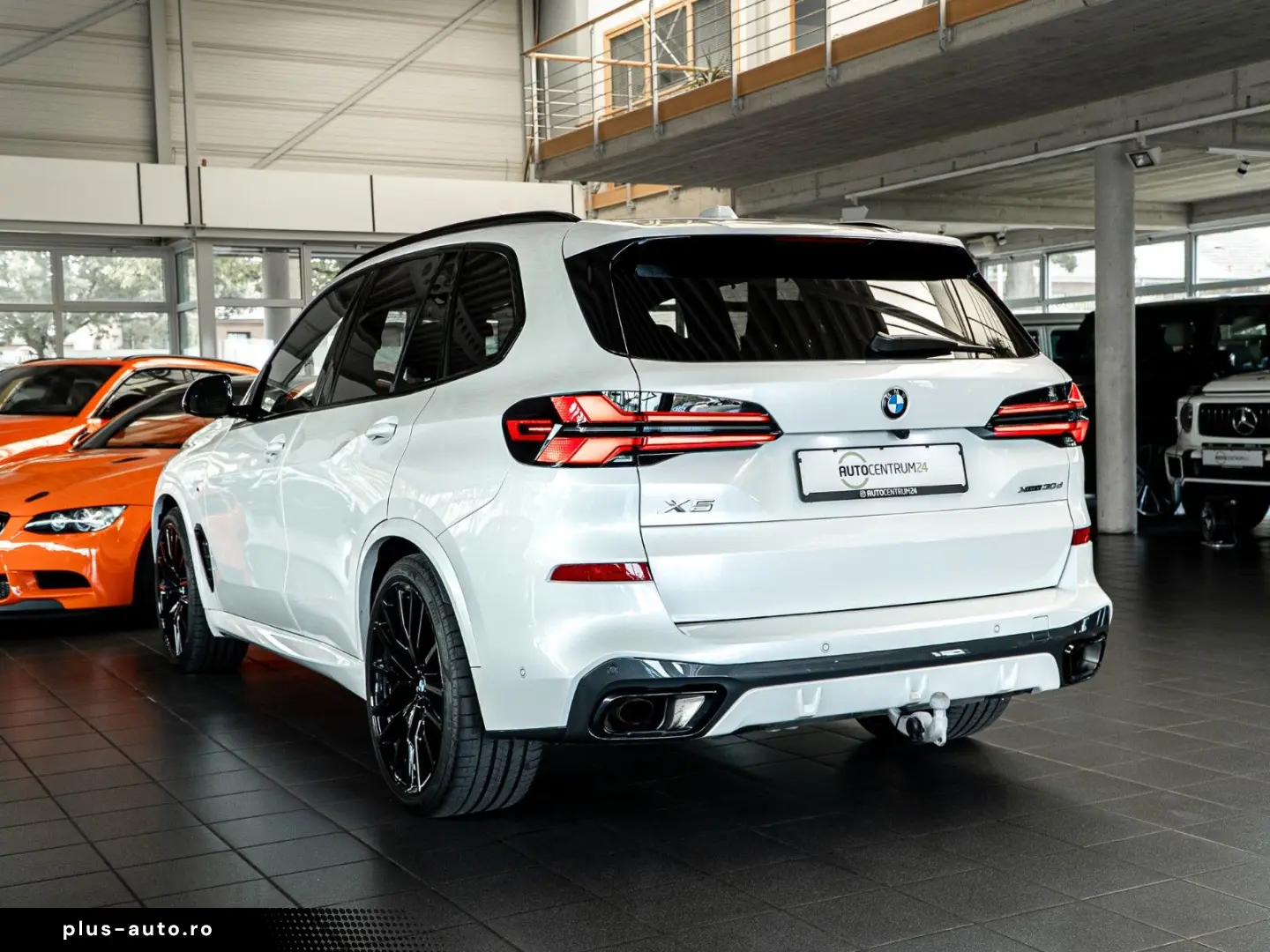BMW X530d M Sport Memo AHK Pano HUD Brown 7-Seat