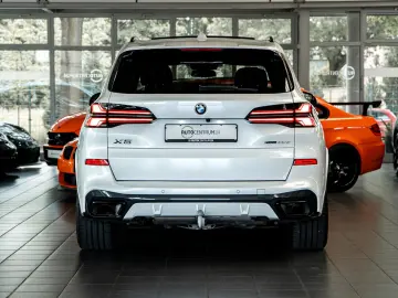 BMW X530d M Sport Memo AHK Pano HUD Brown 7-Seat