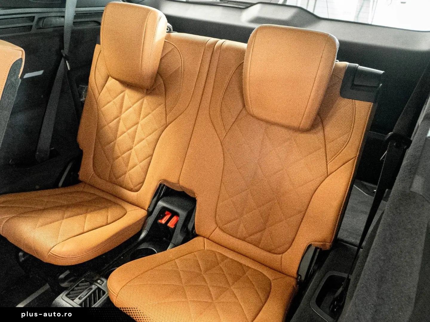 BMW X530d M Sport Memo AHK Pano HUD Brown 7-Seat
