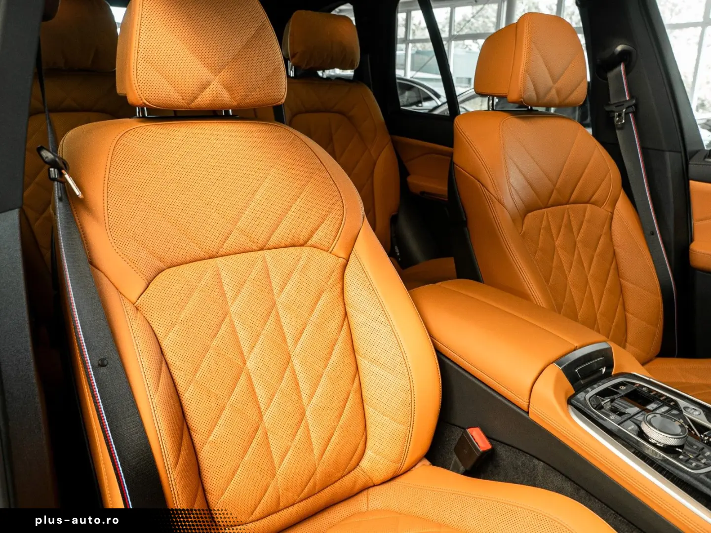 BMW X530d M Sport Memo AHK Pano HUD Brown 7-Seat