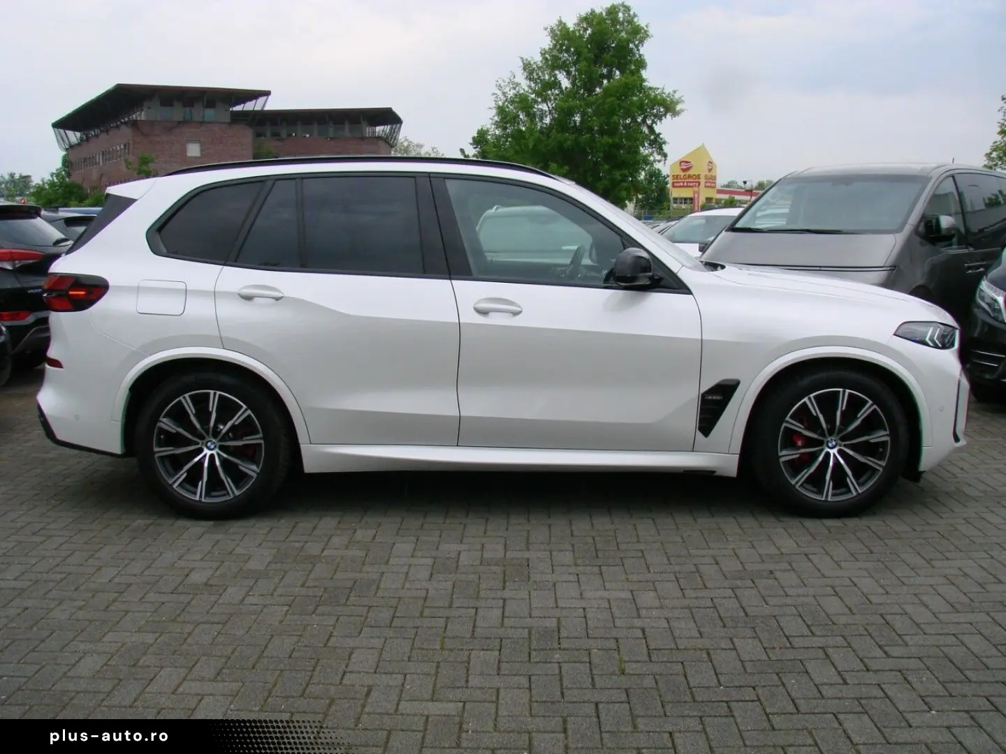 BMW X5 M60 i V8 M-Sport Pro xDrive Exclusiv Pano Luf