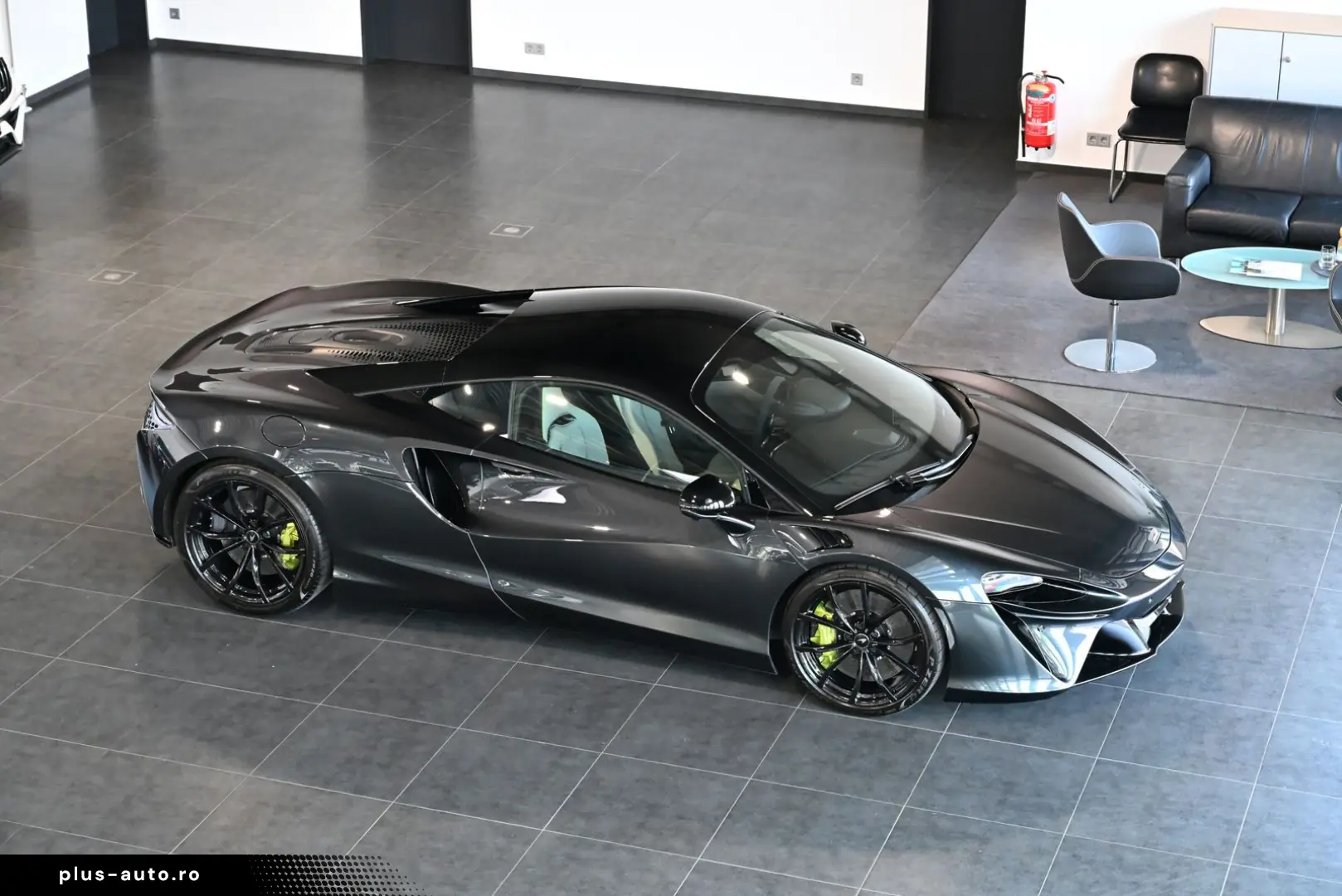 MCLAREN Artura Clubsport Vision Technology Practicality