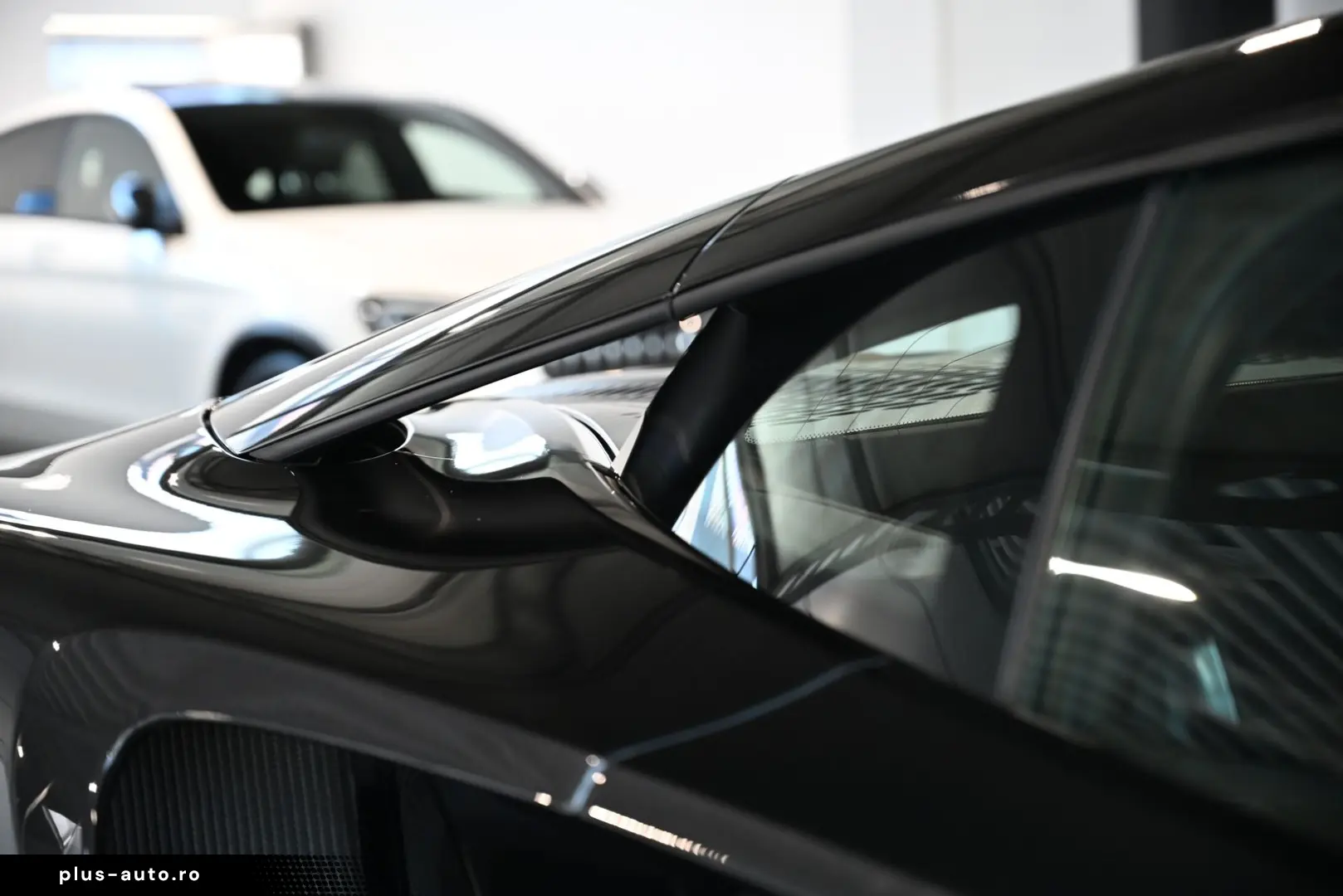 MCLAREN Artura Clubsport Vision Technology Practicality