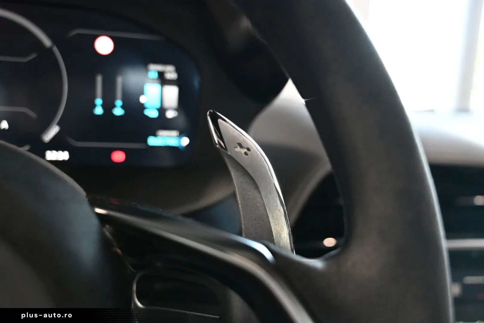 MCLAREN Artura Clubsport Vision Technology Practicality