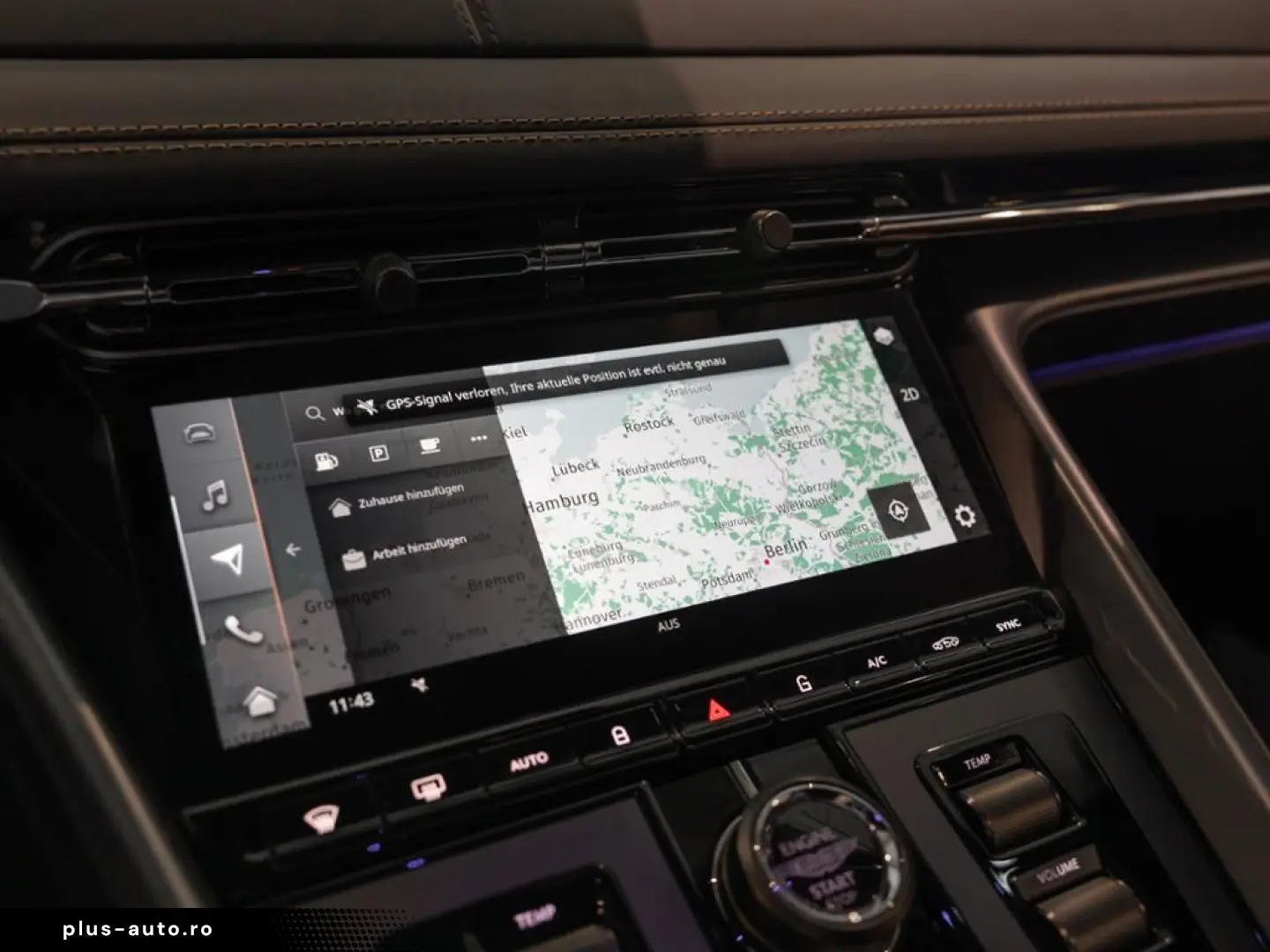 ASTON MARTIN DB12 Coupe Aston Martin Hamburg