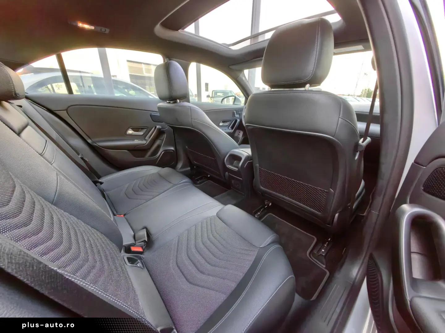 Mercedes-Benz A-180