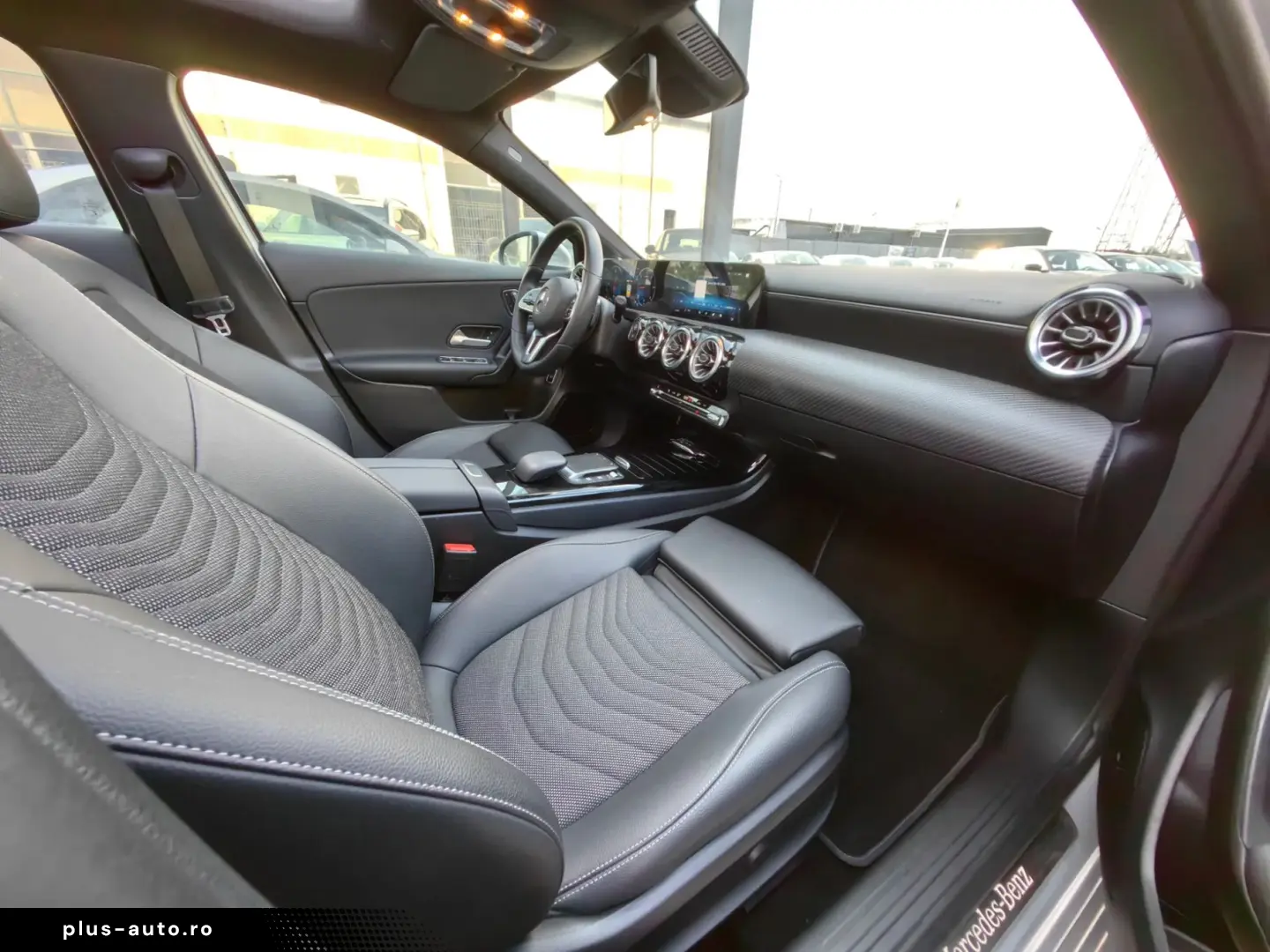 Mercedes-Benz A-180