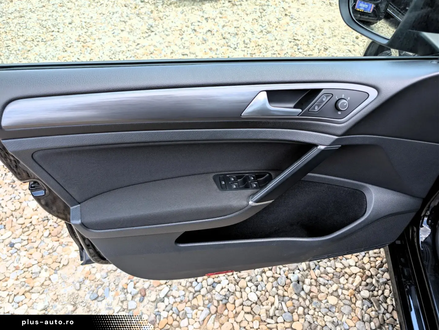 Volkswagen Golf   1.6 TDI DSG 115CP   2017   TVA Deductibil