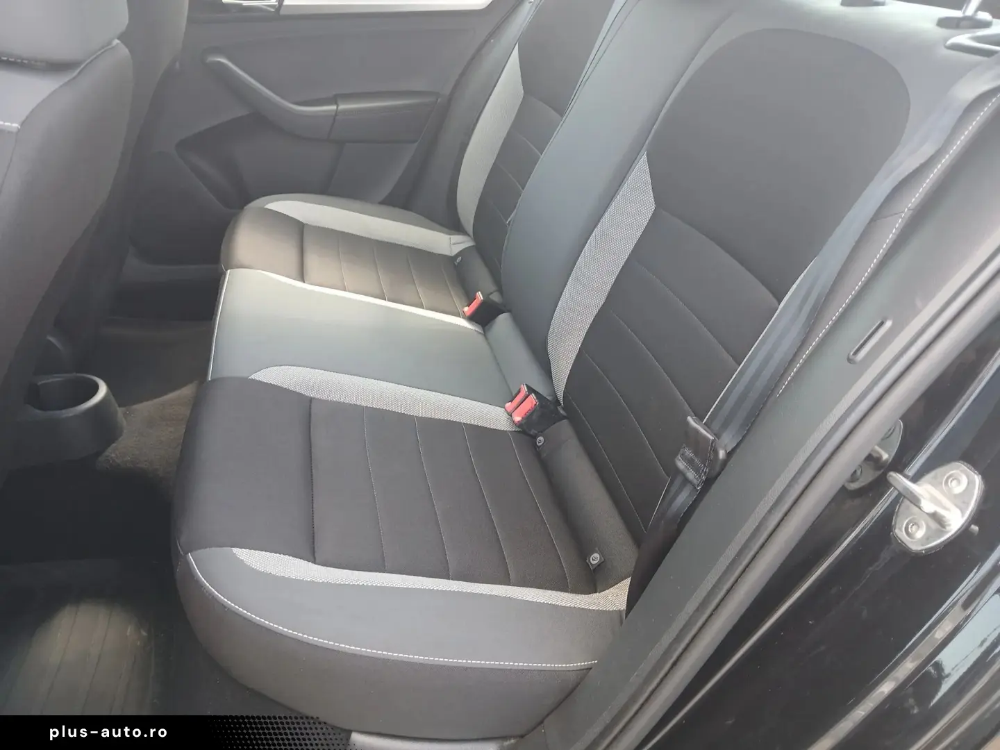 Skoda Rapid 1.0 TSI Style  2017  89.527 km